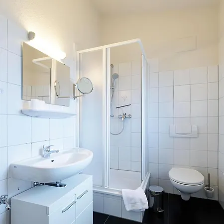 Kietz-oase - Charmante Mit Balkon&müritzblick Im Historischen Speicher *