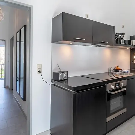 Apartment Kietz-oase - Charmante Mit Balkon&müritzblick Im Historischen Speicher