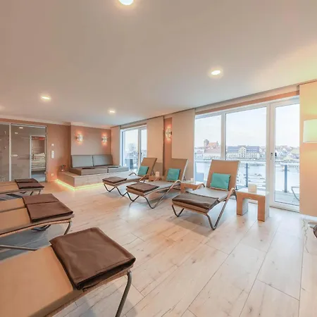 Kietz-oase - Charmante Mit Balkon&müritzblick Im Historischen Speicher Apartment *